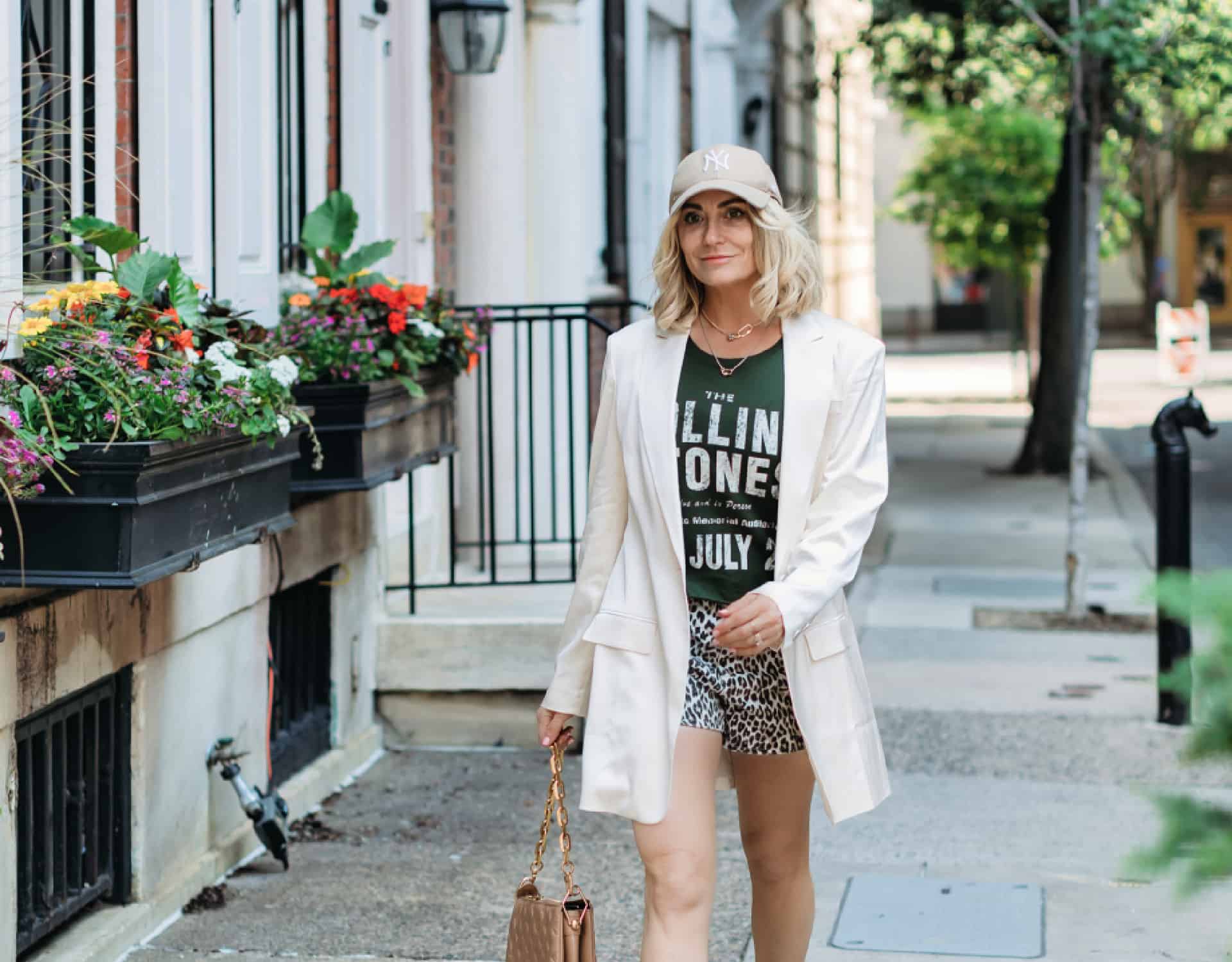 The-Perfect-City-Chic-Summer-Outfit